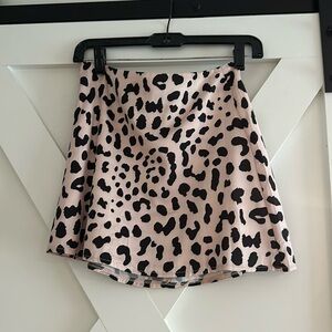 Size small cheetah print skirt never worn